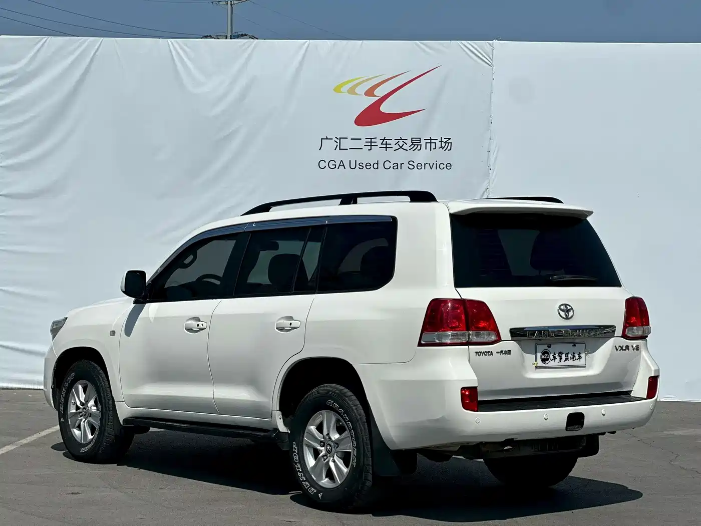 Toyota Land Cruiser 2010 Model 4.7L Automatic VX фото 9