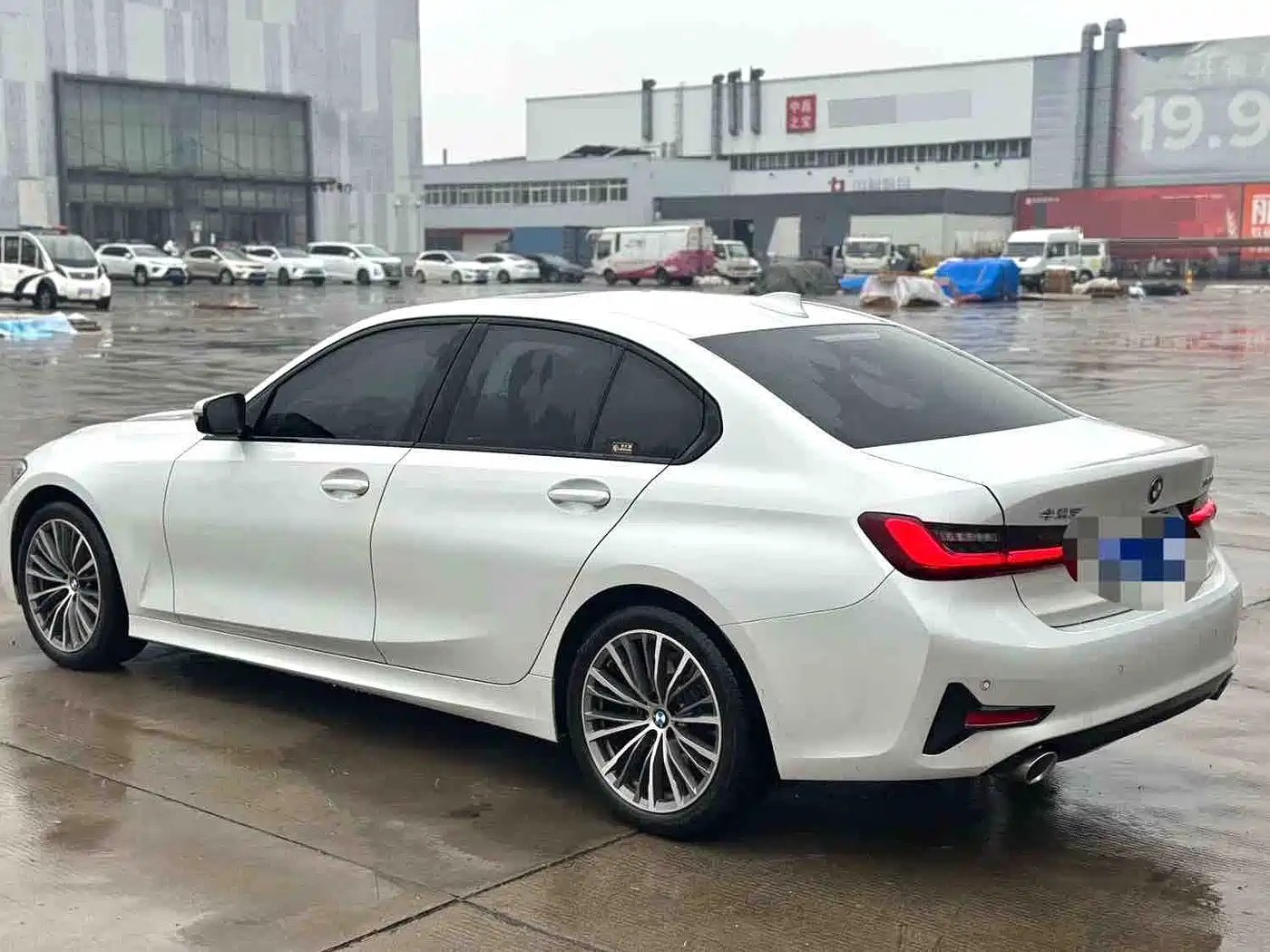BMW 3-SERIES