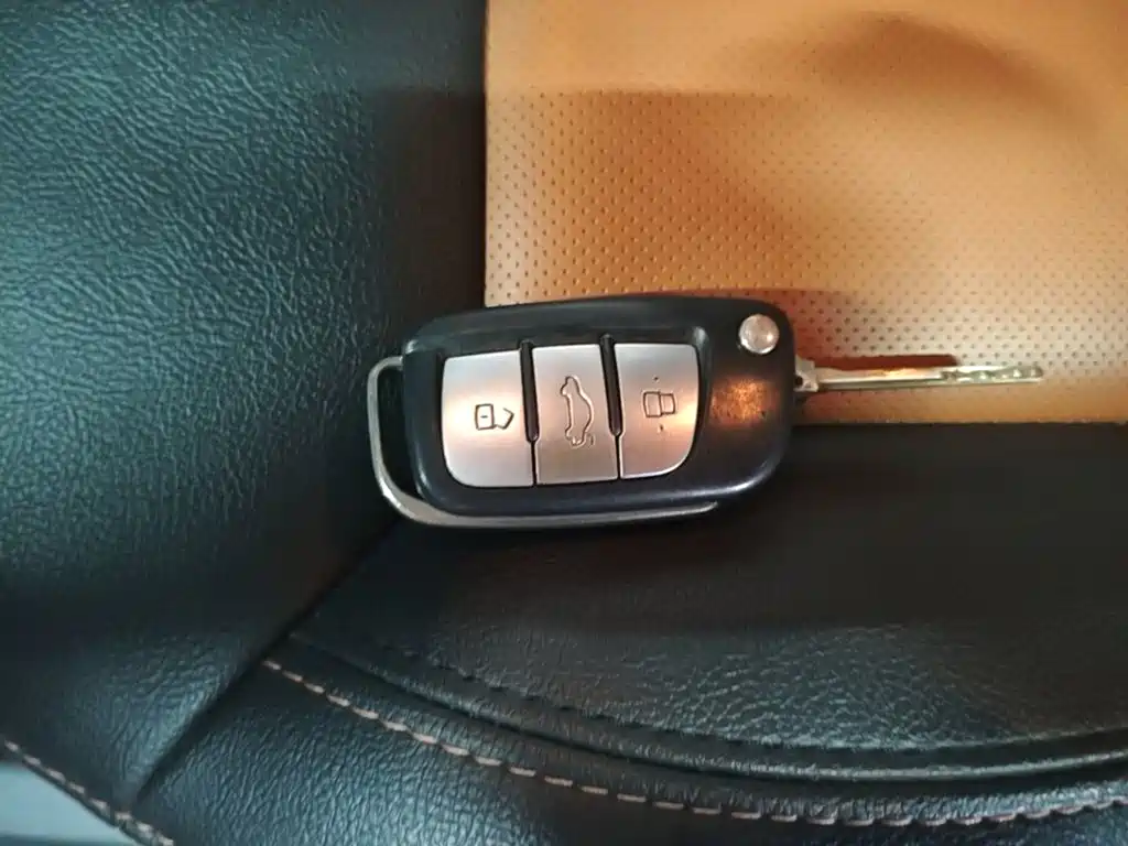 JAC Refine S3 2015 2014 1.5L CVT Luxury Smart