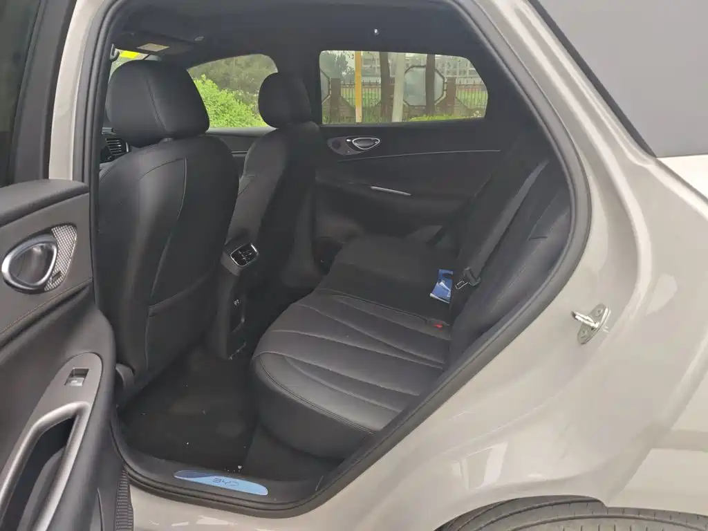 BYD Sealion 06 New Energy 2026 2025 DM-i 170 Pilot Plus Edition