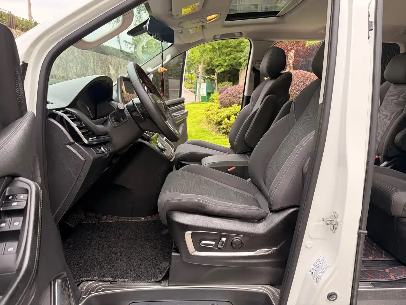SAIC Maxus Maxus G20 2021 PLUS 2.0T Diesel Automatic Luxury Edition фото 38