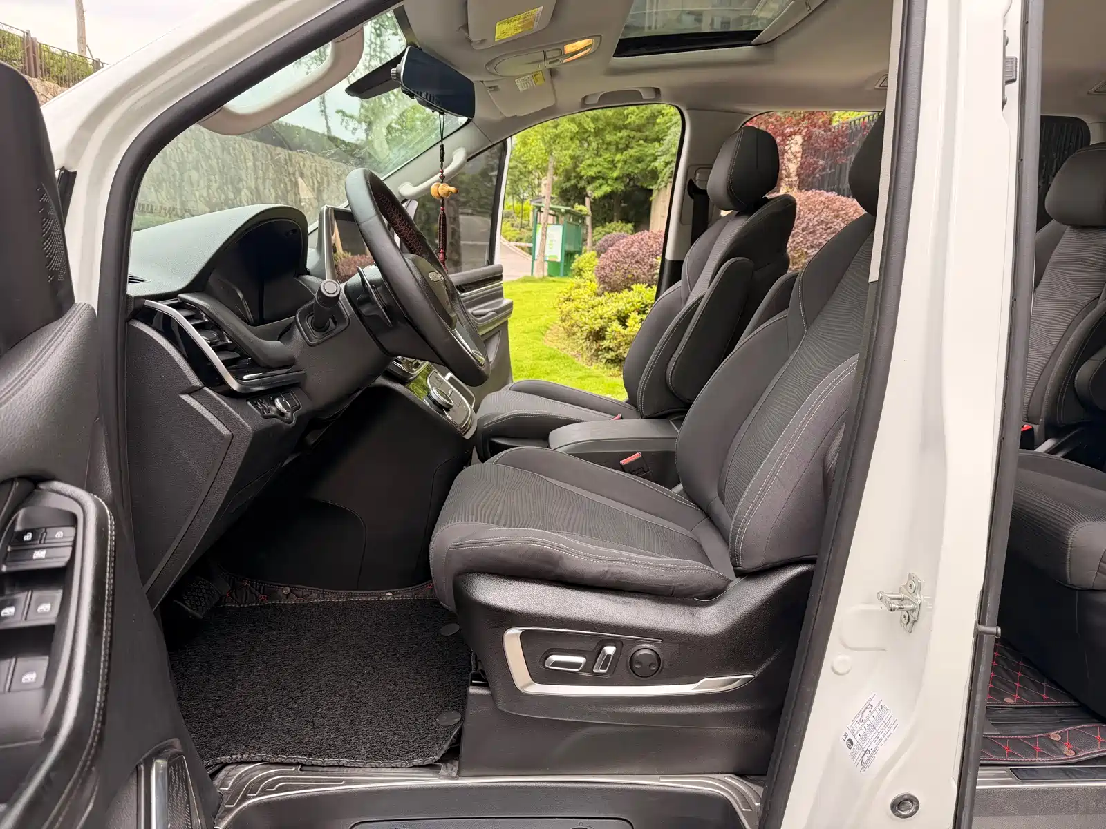 Фото 38 - Maxus G20