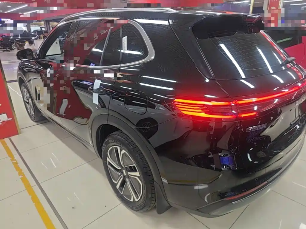 Geely Galaxy Galaxy Starship 7 EM-i 2025 2025 Model 120km Voyage+ Edition