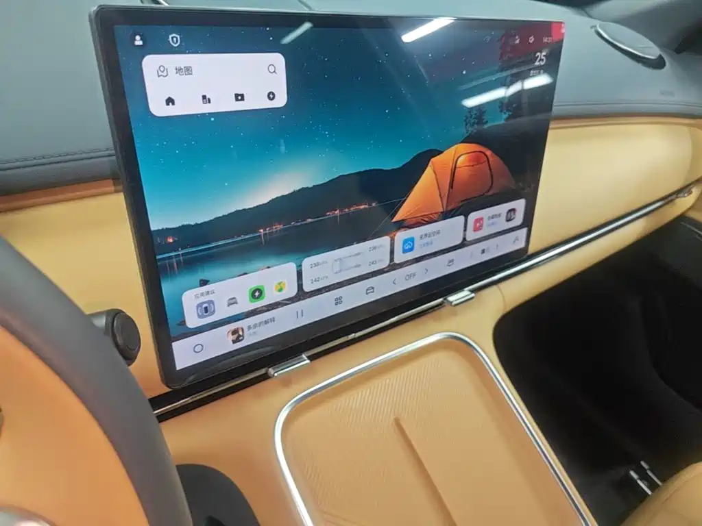 Geely Galaxy Galaxy Starship 7 EM-i 2025 2025 Model 120km Voyage+ Edition