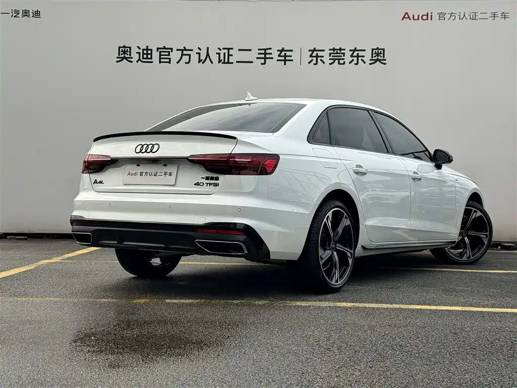 AUDI A4L