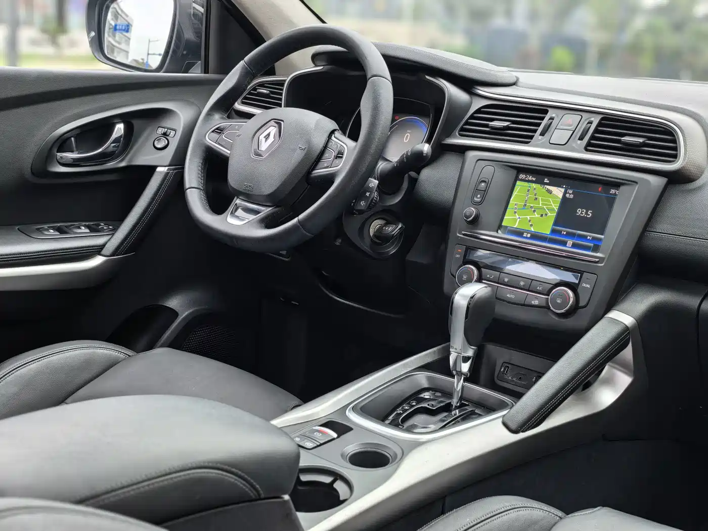 Renault Kadjar 2017 2016 2.0L 2WD Luxury Edition