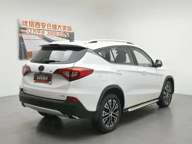BYD Song New Energy 2017 Song DM 1.5TID Full-time 4WD Luxury — фото 2