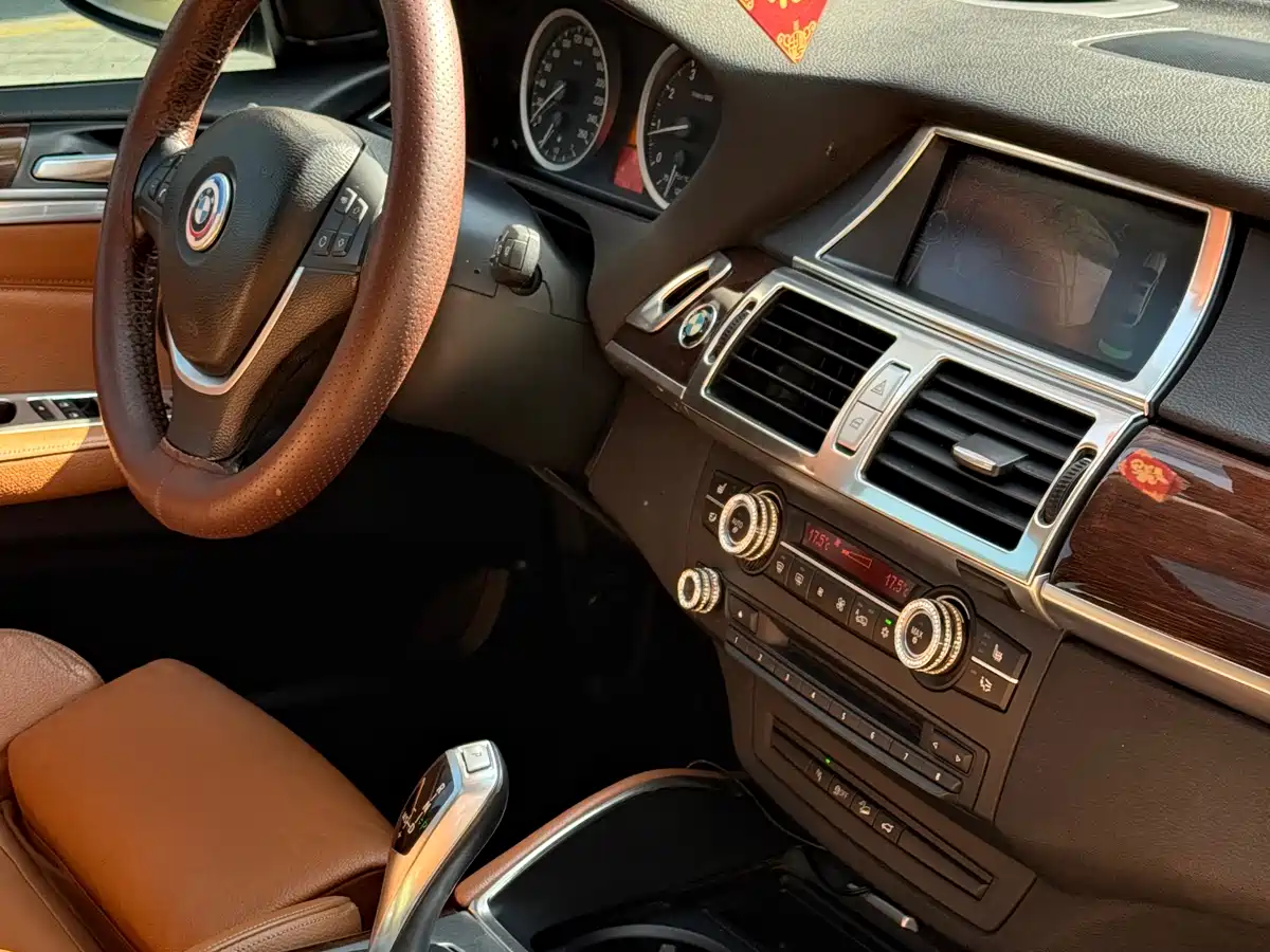 BMW X6 2011 xDrive35i фото 16
