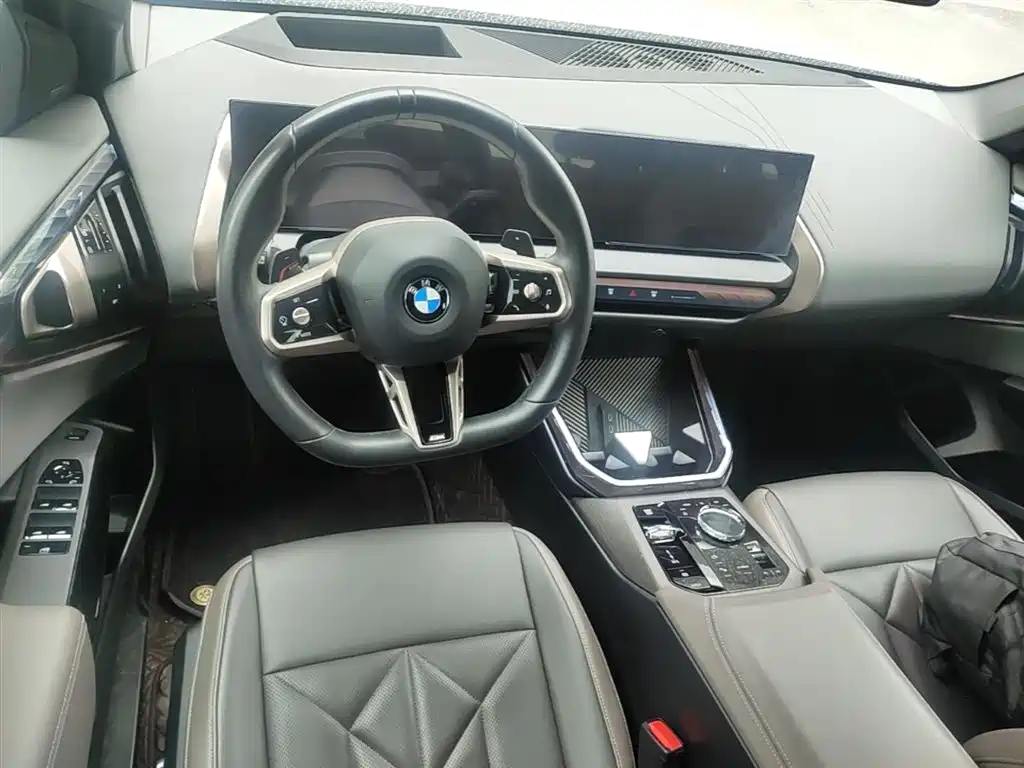 BMW X3 2025 xDrive30L Premium M Sport Package фото 17