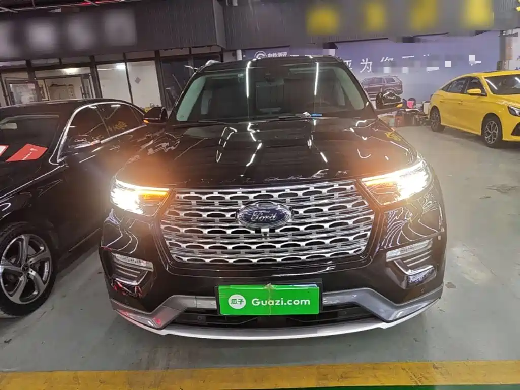 Ford Explorer 2021 2020 EcoBoost 285 AWD Titanium Edition 6-Seater