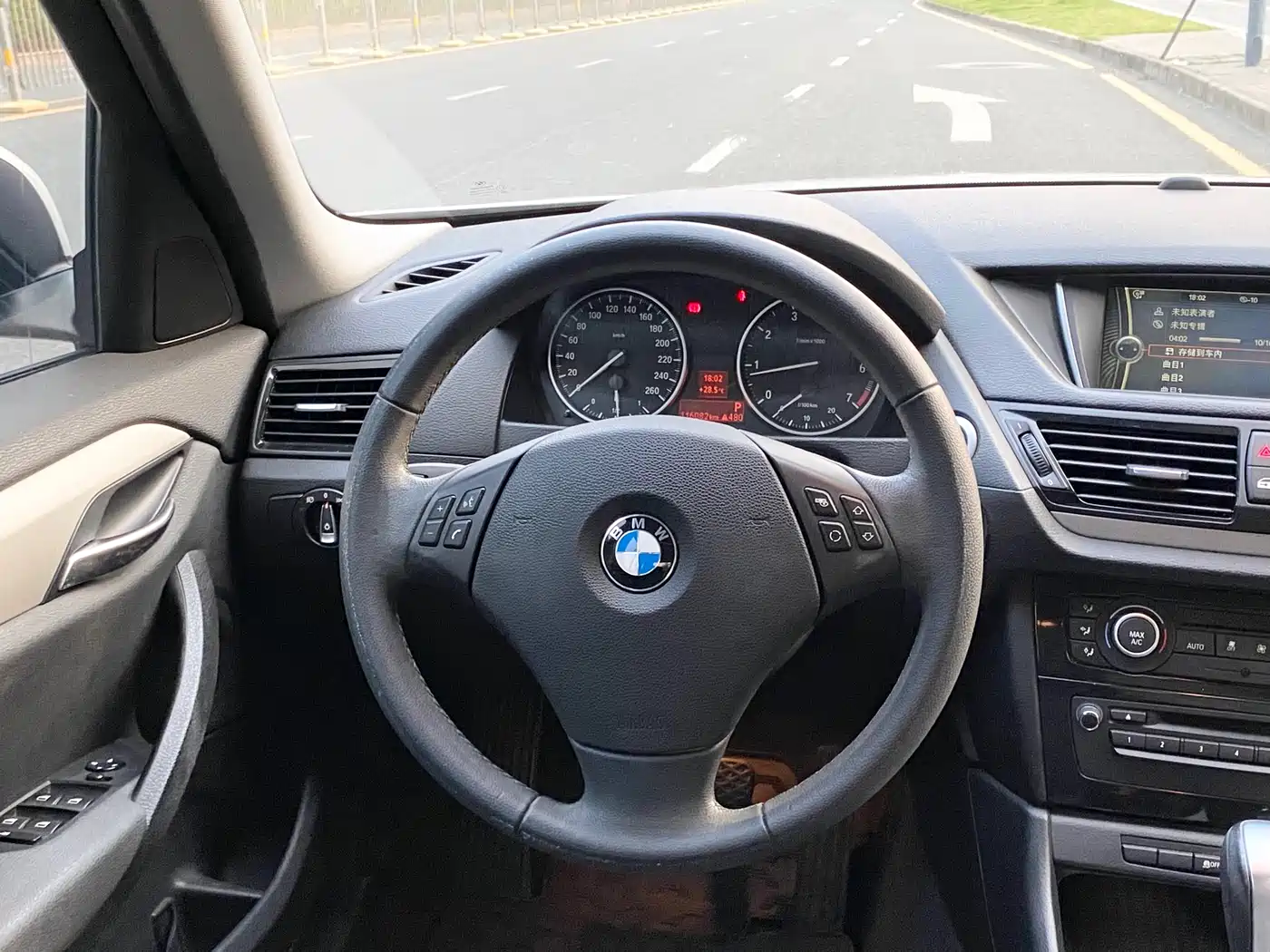 BMW X1 (Import) 2012 sDrive18i Luxury фото 15
