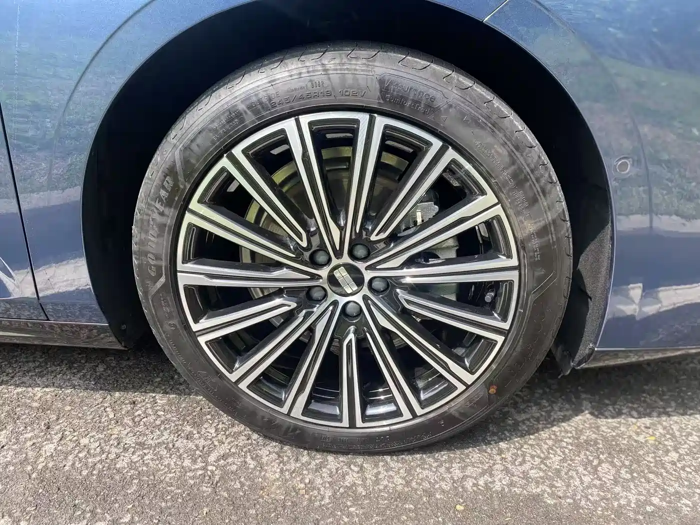 Geely Galaxy Galaxy Xingyao 8 2025 130km EM-P Starship Edition фото 9