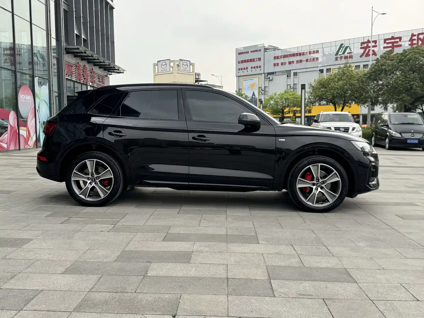Audi Q5L 2021 40 TFSI Luxury Dynamic фото 6