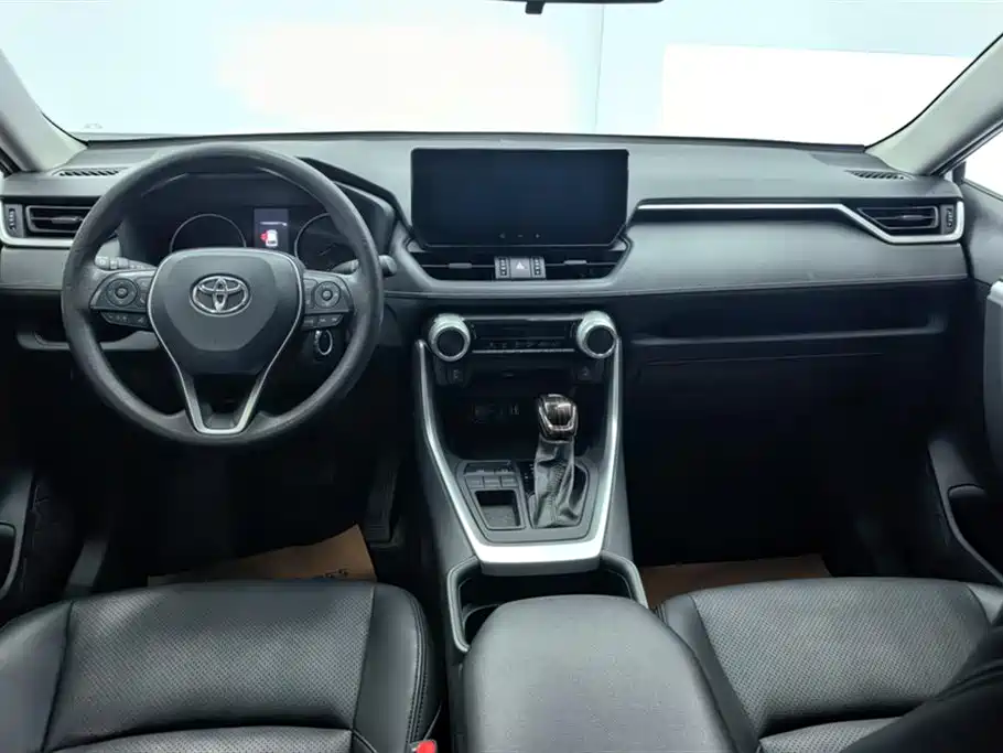 Toyota Wildlander 2024 2.0L CVT FWD Leading Edition фото 12
