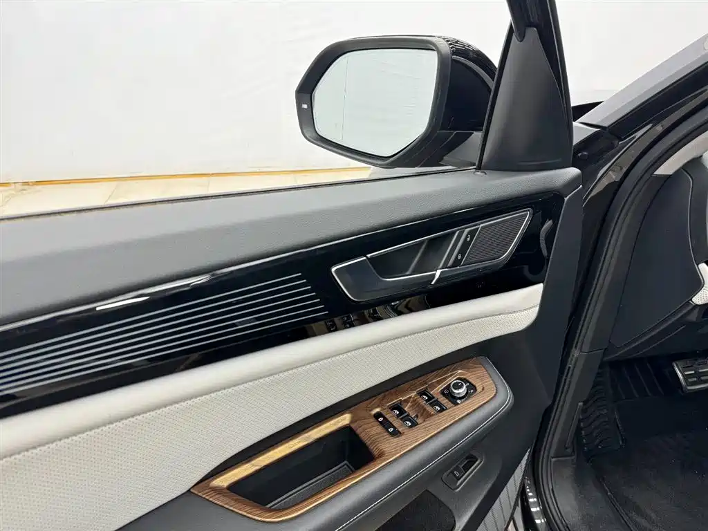 Volkswagen Teramont 2021 Teramont X 380TSI 4WD Premium Luxury Edition фото 7