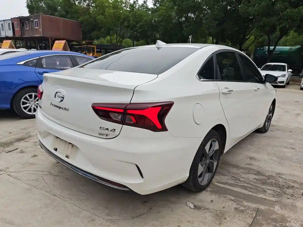 GAC Trumpchi Trumpchi GA4 2018 2018 200T Automatic Exclusive