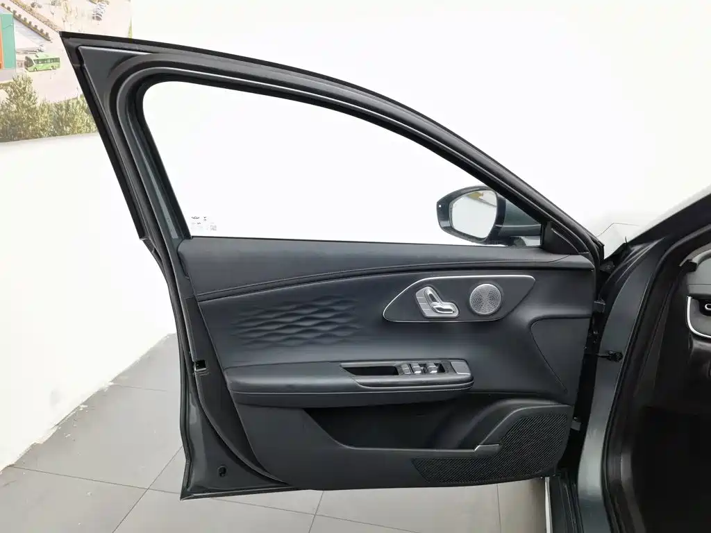 Chery Fengyun Fengyun A8L 2025 2025 1.5TGDI 145km Luxury