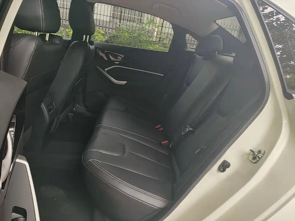 Venucia D60 2024 2023 PLUS 1.6L XE CVT Trend Leader Edition