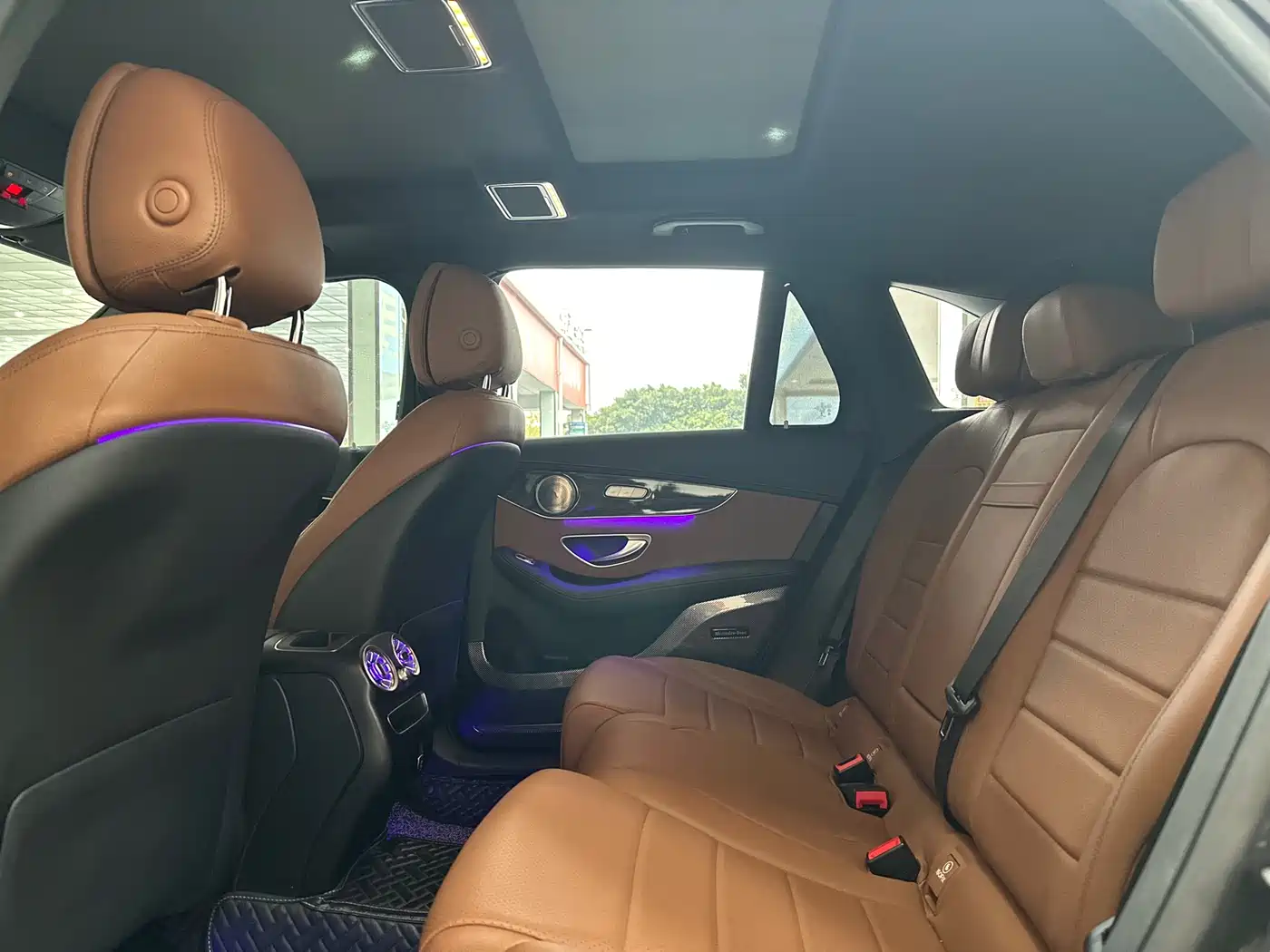 Mercedes-Benz GLC 2021 GLC 260 L 4MATIC Sporty фото 8