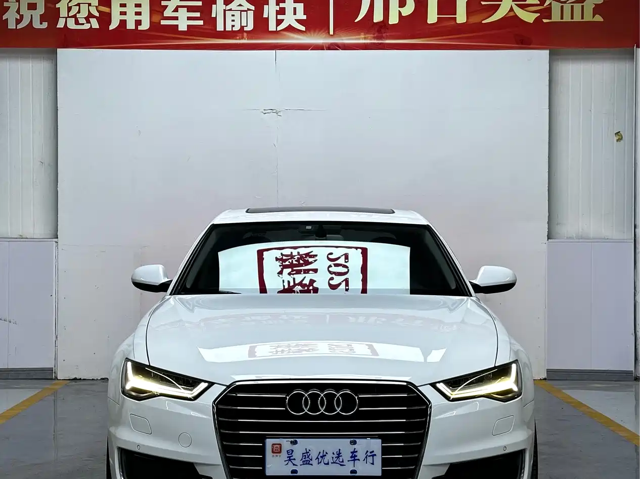 Фото 2 - Audi A6L