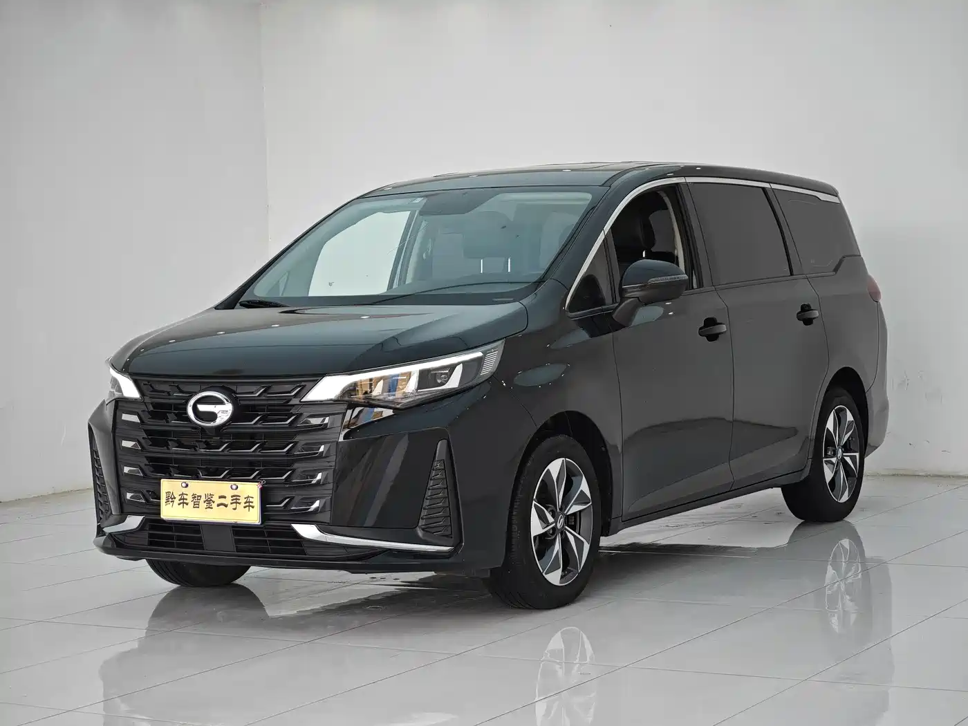 GAC Trumpchi Trumpchi M6 2023 PRO 270T DCT Luxury Edition