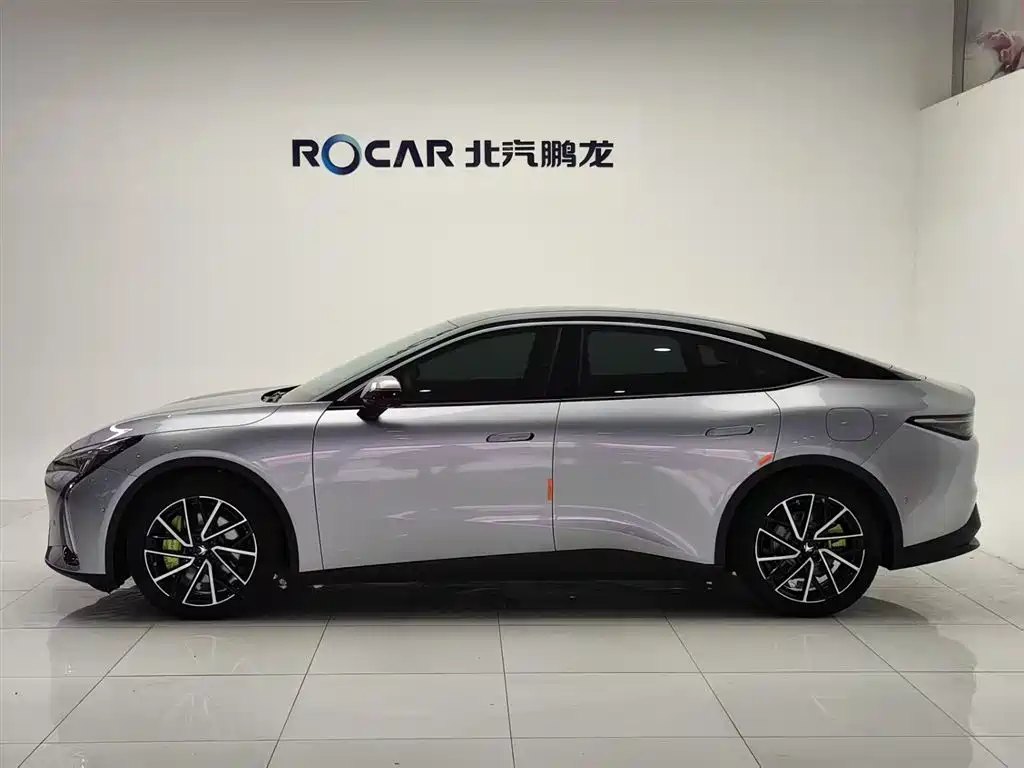 ARCFOX EXTREME FOX POLAR FOX ALPHA S5