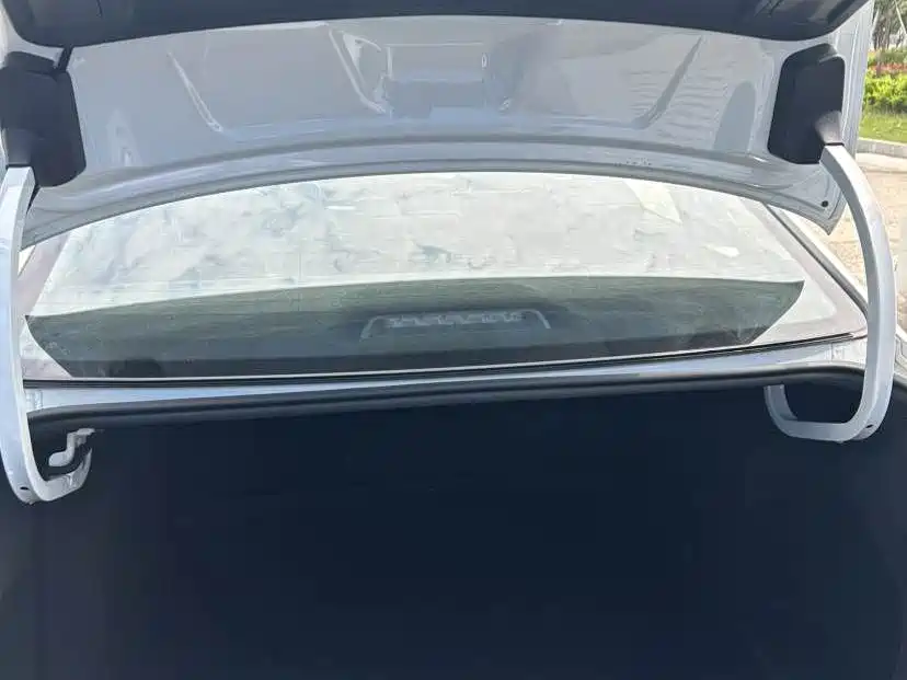 Volkswagen Sagitar 2023 300TSI DSG Surpassing Edition фото 8