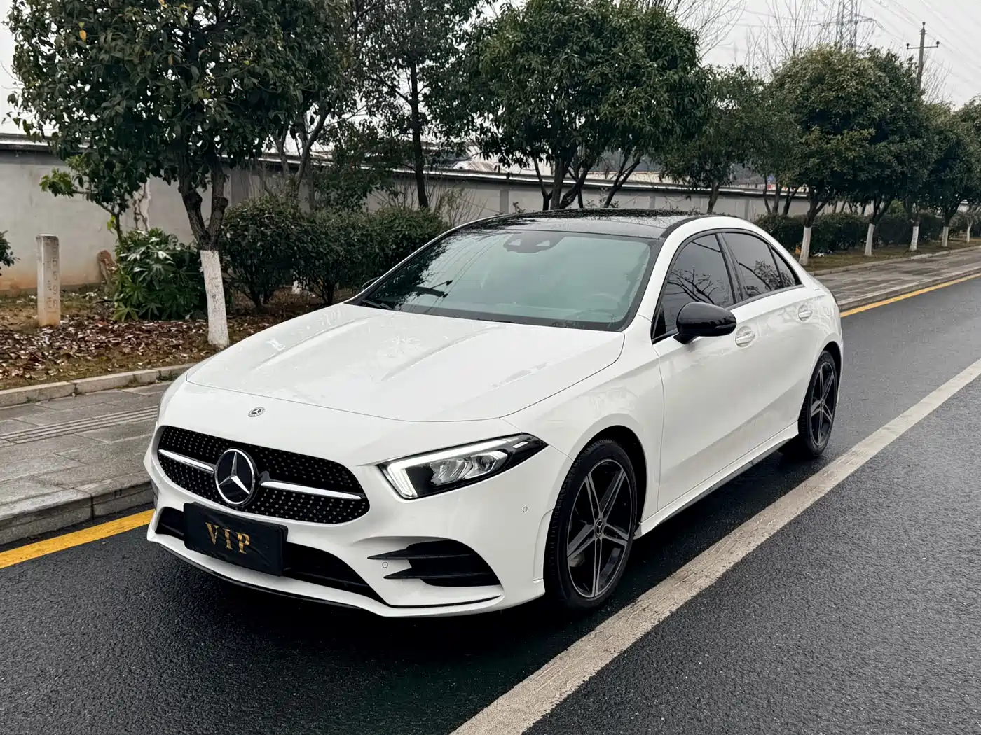MERCEDES-BENZ A CLASS