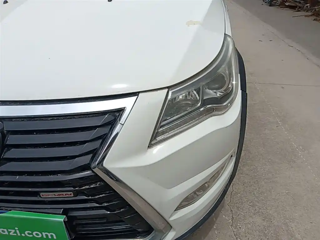 BAIC Weiwang BAW Weiwang M60 2019 2017 1.5T CVT King Edition