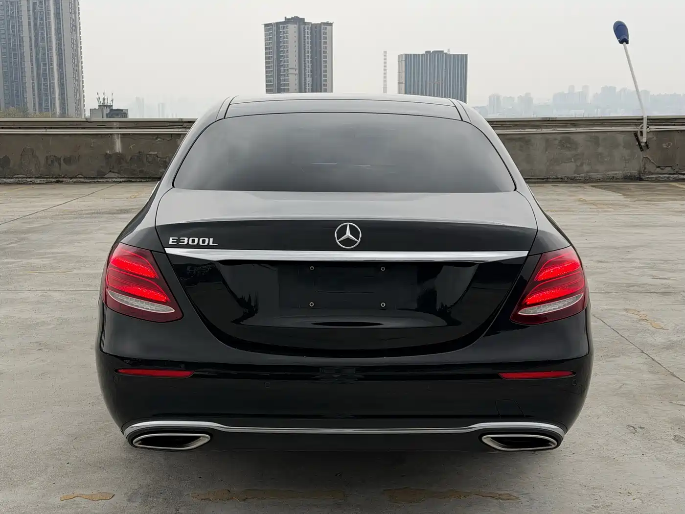 Mercedes-Benz E-Class 2020 E 300 L Luxury Model фото 8