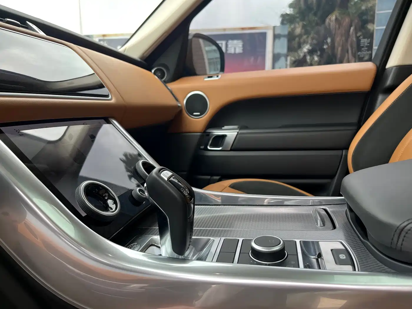 Land Rover Range Rover Sport 2020 3.0 L6 HSE DYNAMIC фото 17
