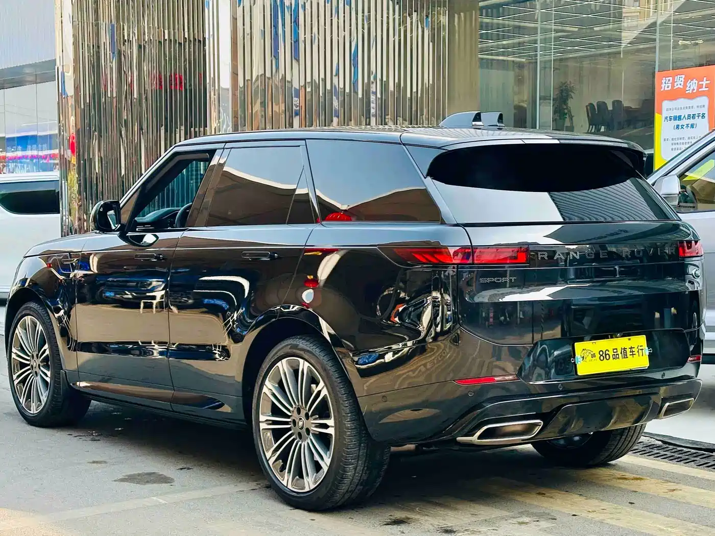 LAND ROVER RANGE ROVER SPORT