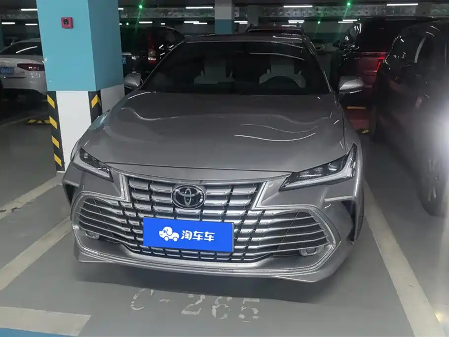 TOYOTA ASIAN DRAGON