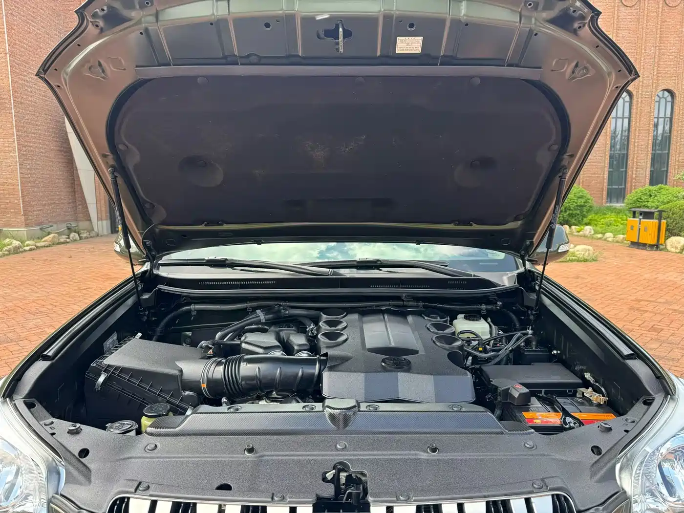Toyota Prado 2010 4.0L Automatic VX NAVI фото 3