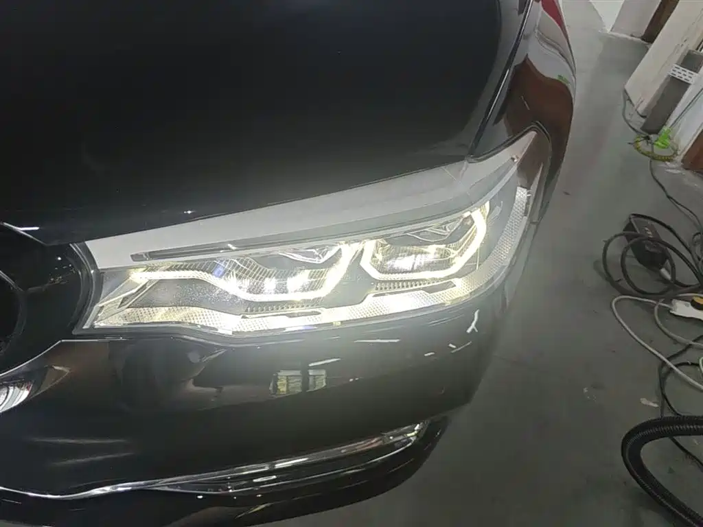 BMW 5 Series New Energy 2020 530Le Range Upgrade Luxury Package фото 24