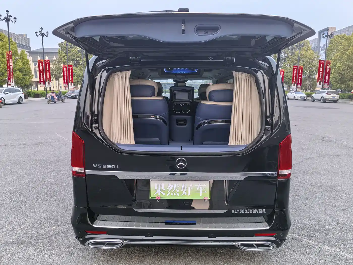 MERCEDES-BENZ V CLASS