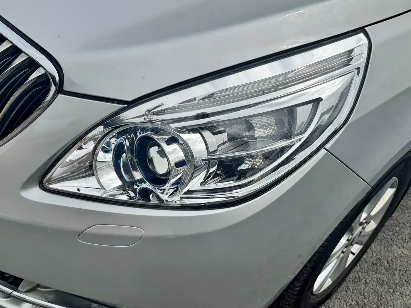 Buick GL8 2014 3.0L GT Luxury Business Elegance фото 4