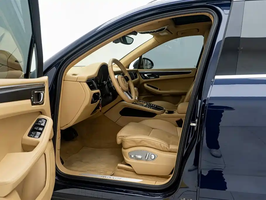 Porsche Macan 2017 Macan 2.0T фото 15