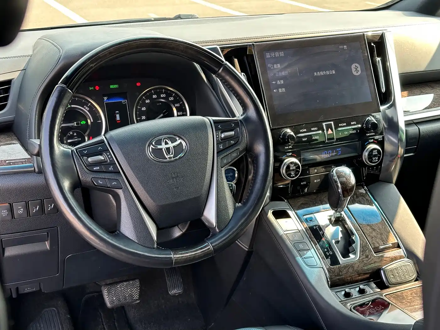 Toyota Vellfire 2021 Crown Hybrid 2.5L HV Supreme Edition фото 9