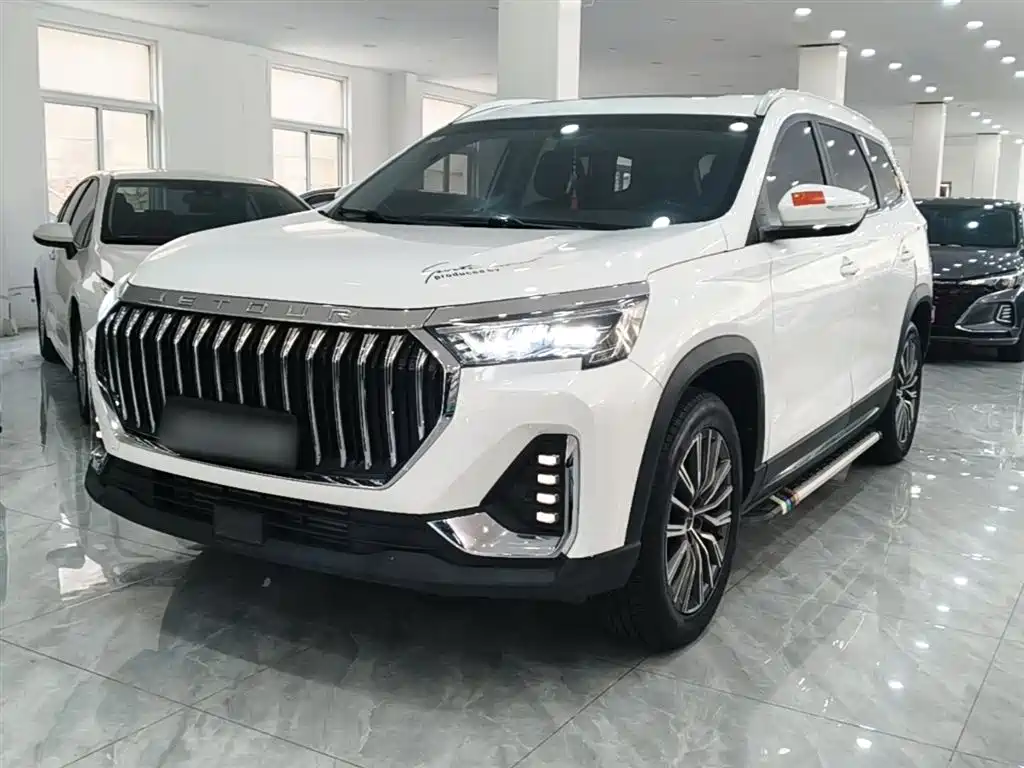Jetour X90 PLUS 2024 1.6TD DCT Bieshu 7-seater