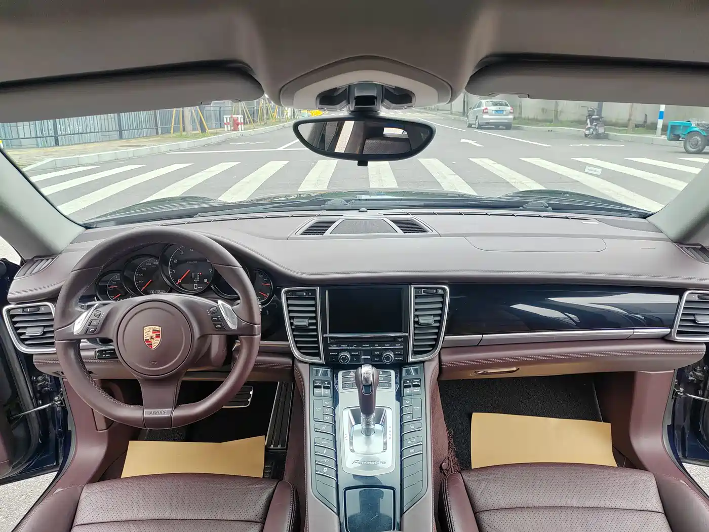 Porsche Panamera 2010 Panamera 3.6L фото 7