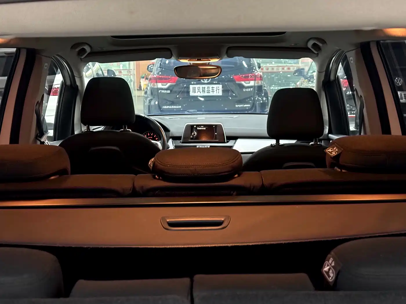 BMW 2 Series Gran Tourer 2015 218i Leading фото 12