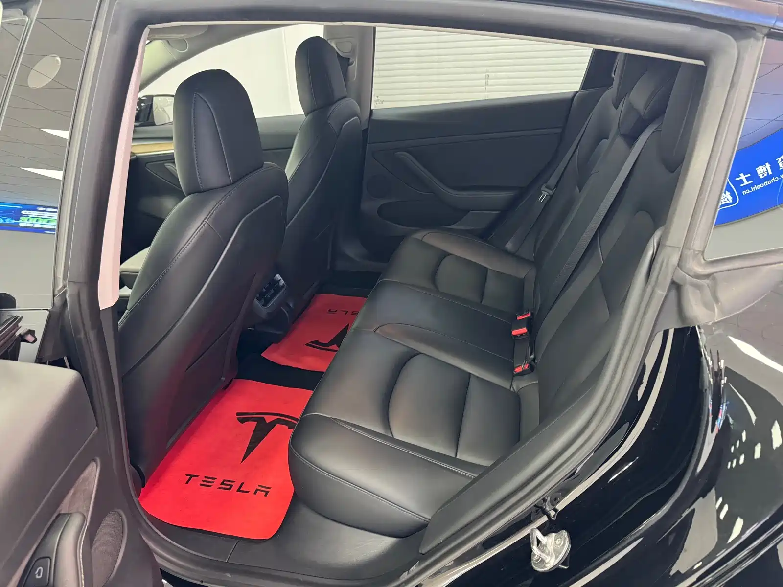 Фото 9 - Tesla Model 3 (Import)
