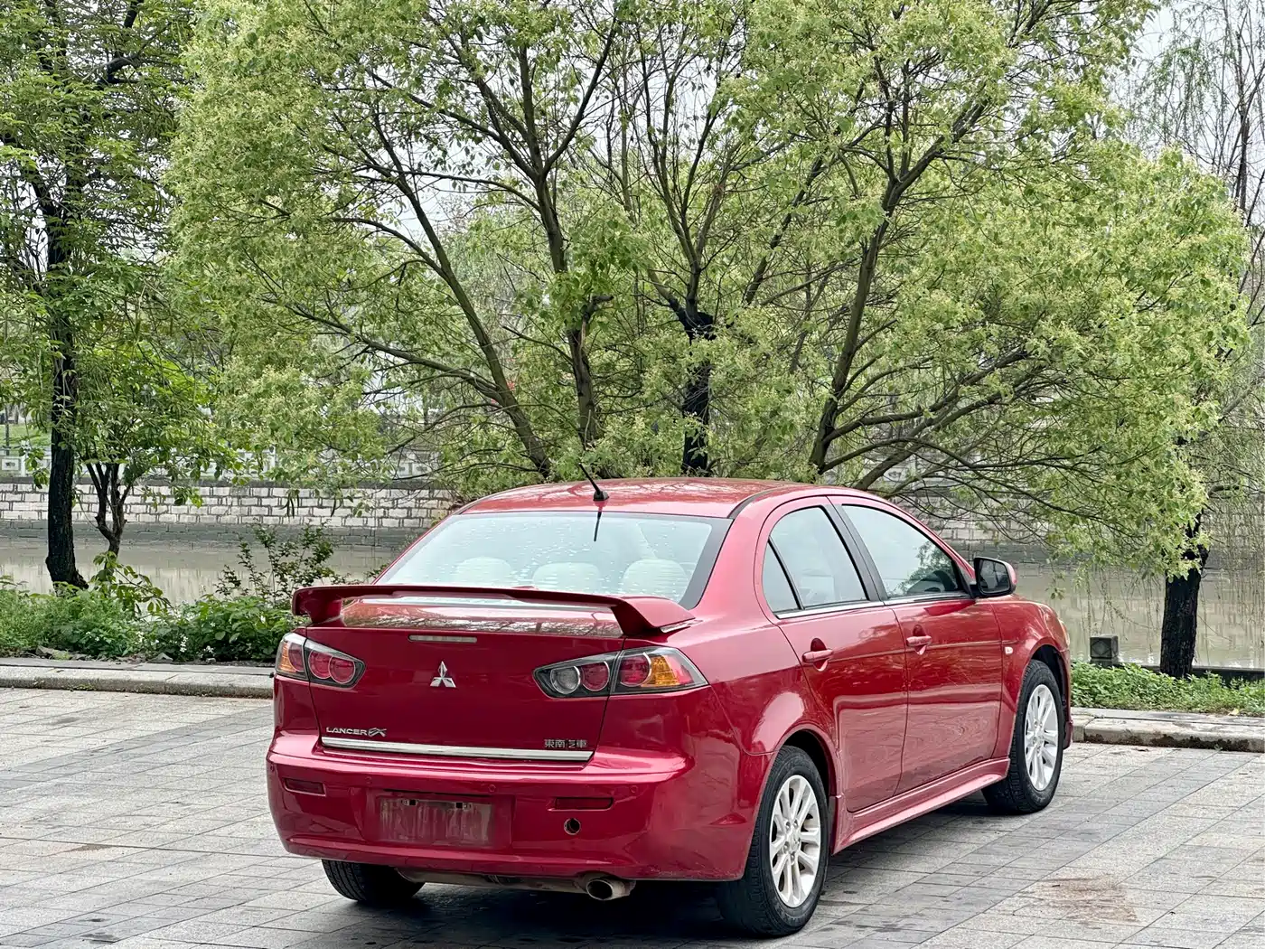 Mitsubishi Lancer EX 2011 2011 Fashion Edition 1.8L CVT Comfort