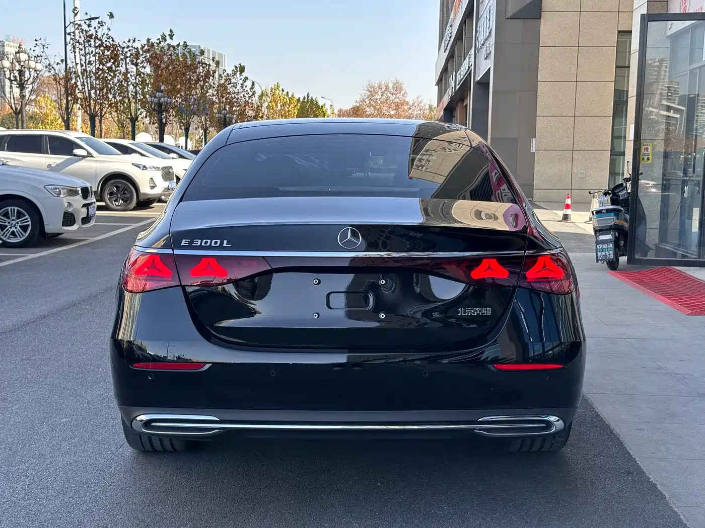 Mercedes-Benz E-Class 2024 E 300 L Fashion фото 10