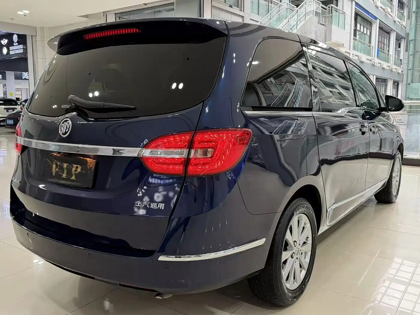 Buick GL8 2017 25S Premium Model China V фото 11