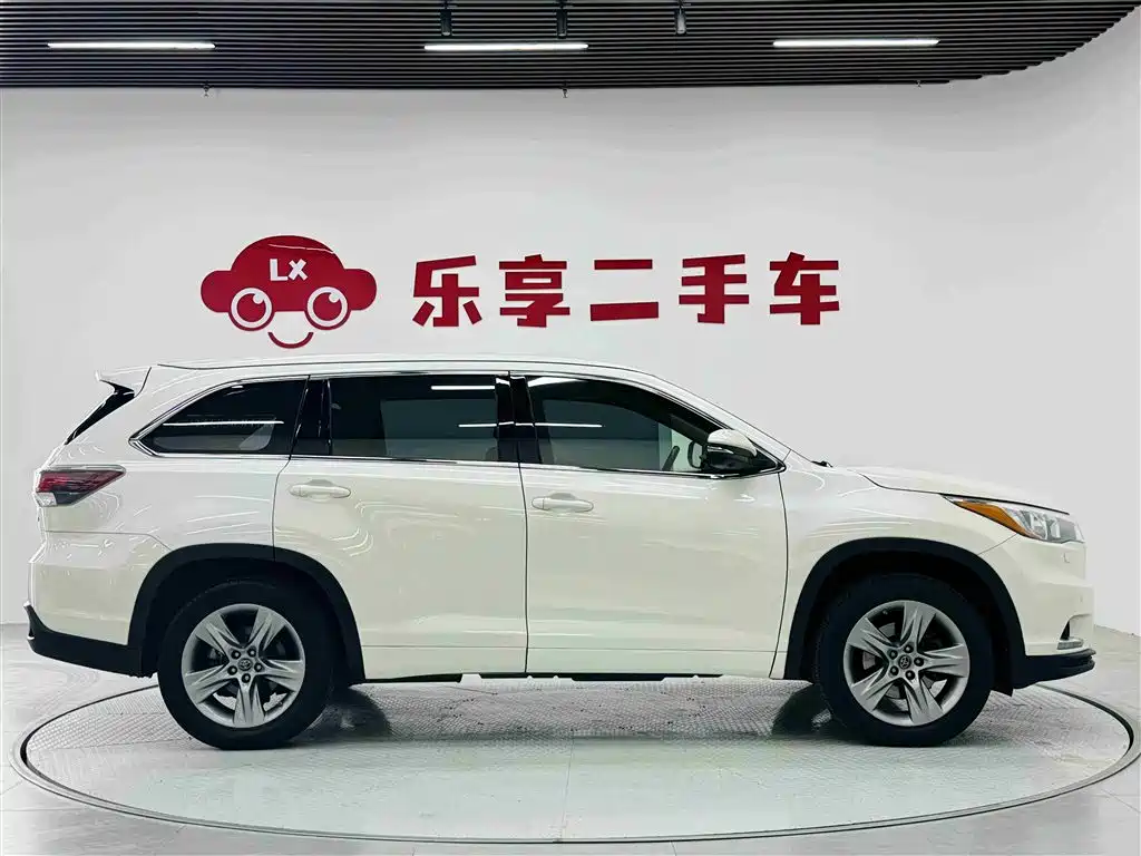 Toyota Highlander 2017 2.0T 4WD Ultimate 7-Seater фото 6