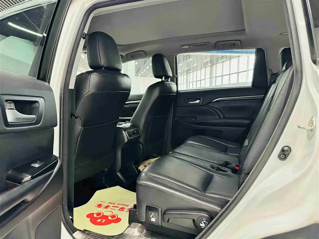 Toyota Highlander 2017 2.0T 4WD Ultimate 7-Seater фото 19