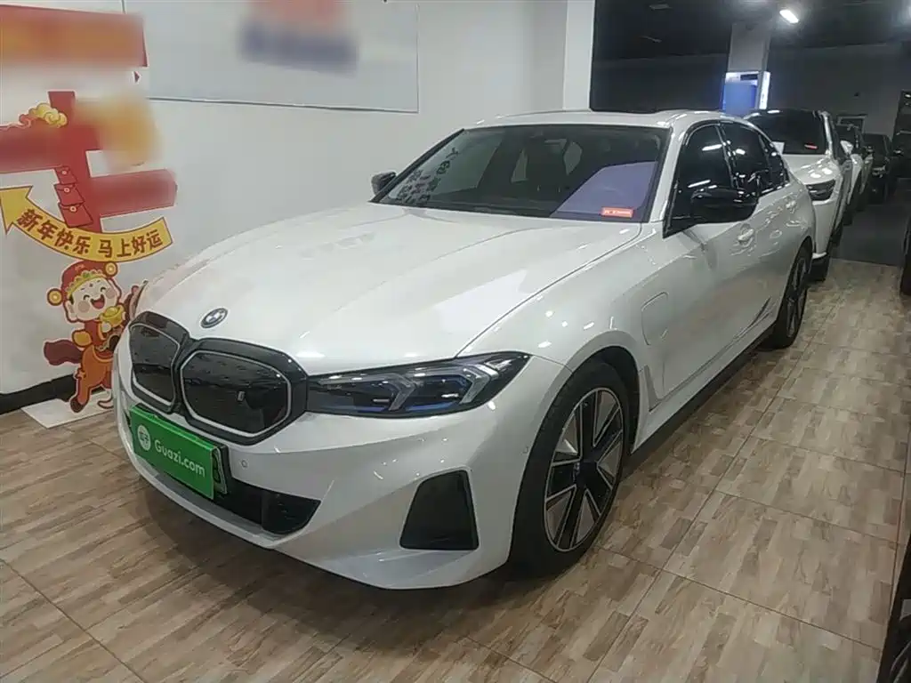 BMW i3 2024 eDrive 40 L Night Sport Package