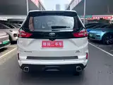 Фото 19 - Ford Edge